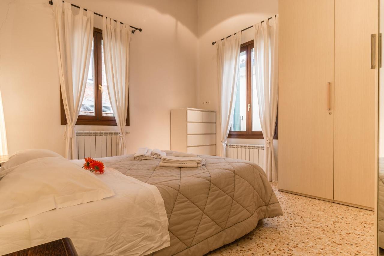 Corderie De La Tana Biennale Exhibition @arsenale Apartment *