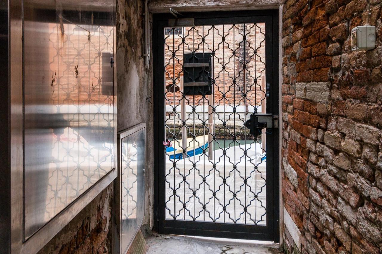 Apartment Corderie De La Tana Biennale Exhibition @arsenale Venice